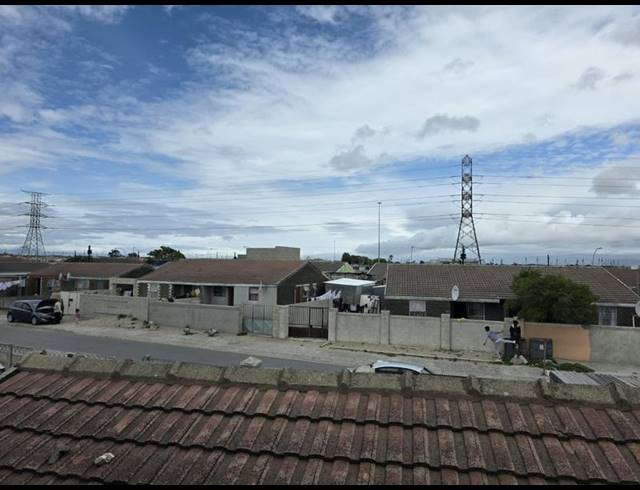 5 BEDROOM HOUSE FOR SALE IN NYANGA
